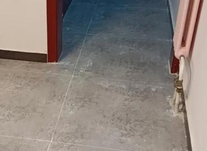 秀峰瓷砖空鼓维修公司分享下秀峰地砖空鼓了怎么办